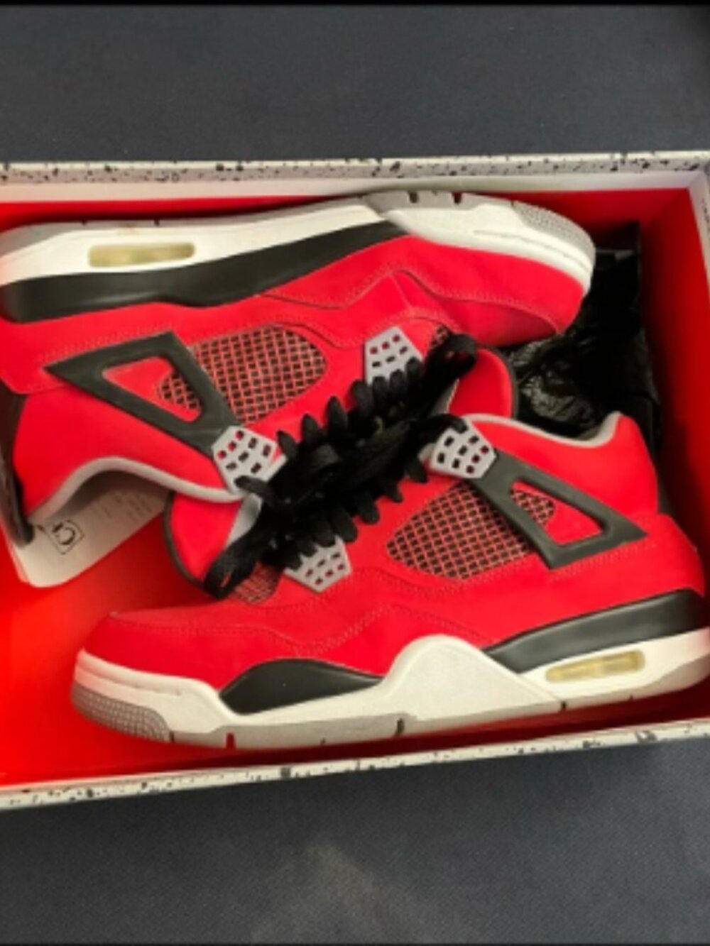 Jordan 4 Retro ‘Toro Bravo’